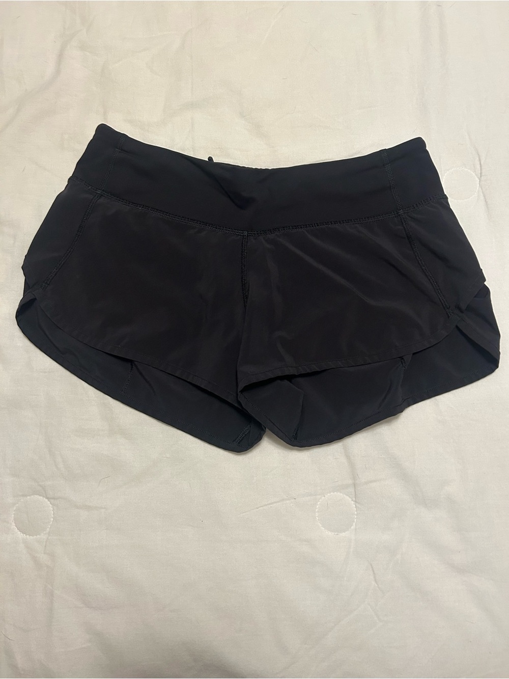 Lululemon Speed Shorts 2.5!